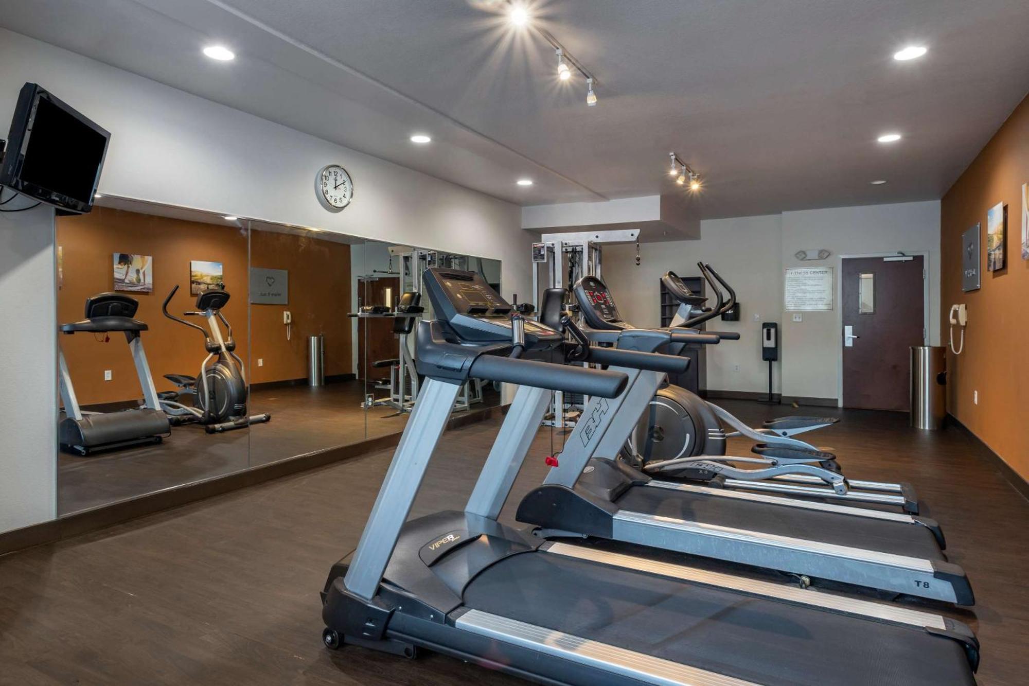 Comfort Suites Натчиточес Экстерьер фото