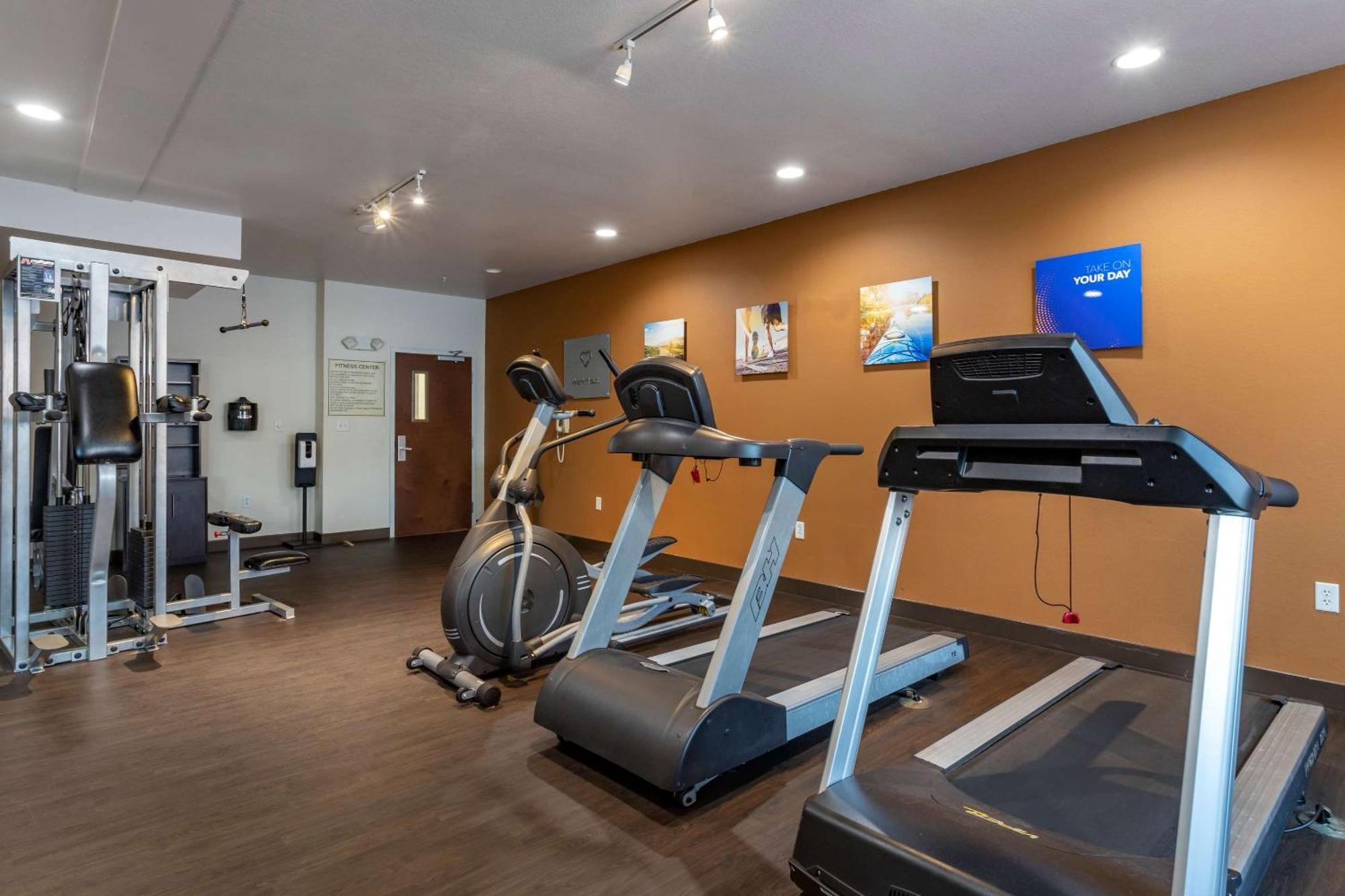 Comfort Suites Натчиточес Экстерьер фото