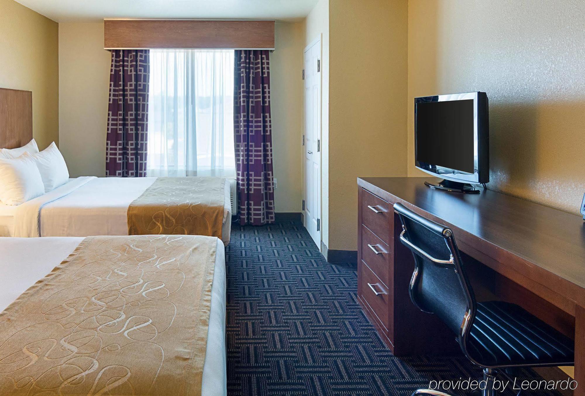 Comfort Suites Натчиточес Экстерьер фото