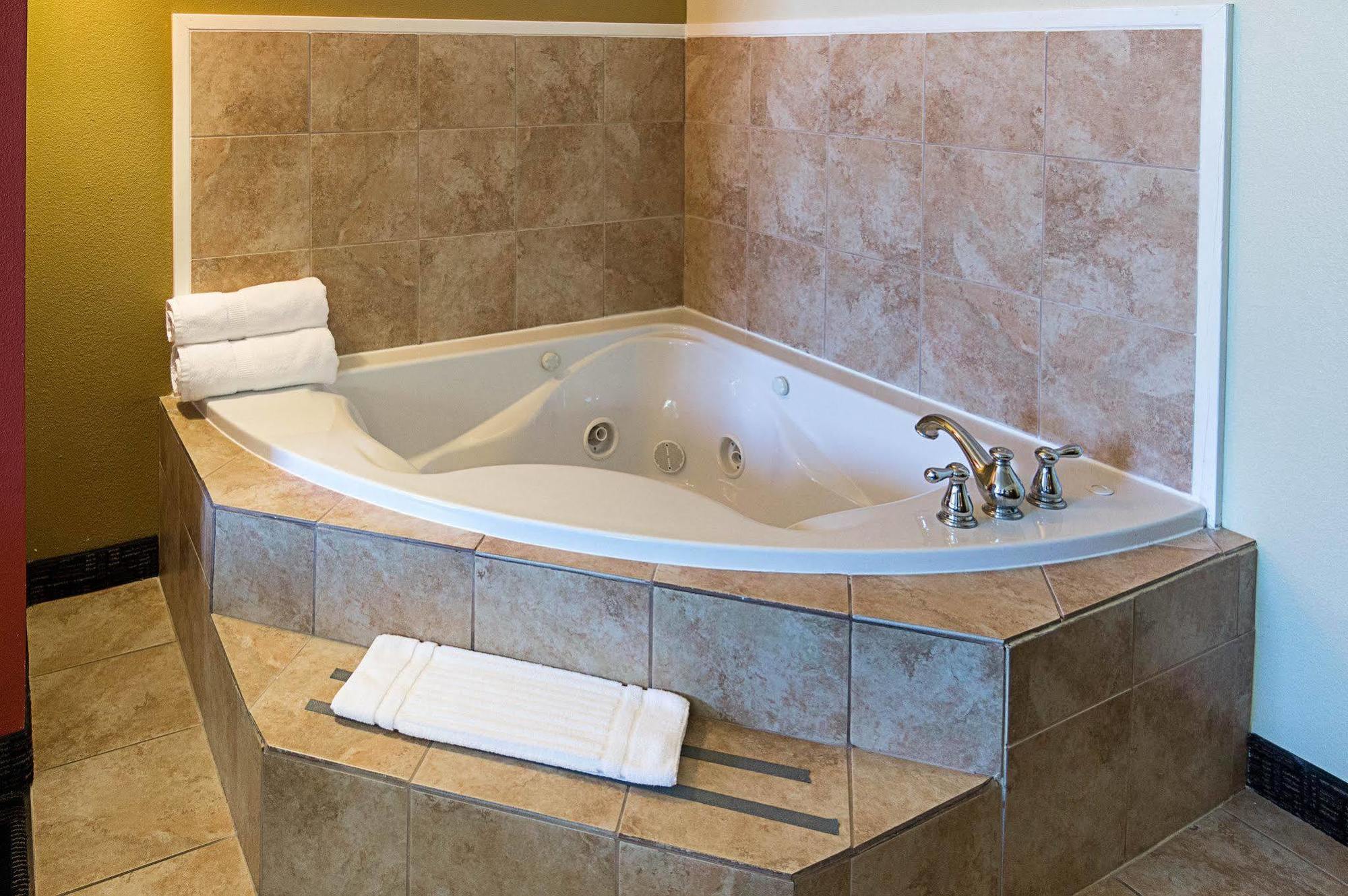 Comfort Suites Натчиточес Экстерьер фото
